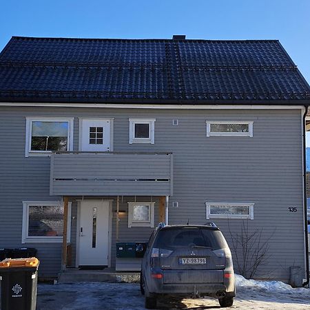 Koselig Leilighet I Tromsø Exteriör bild