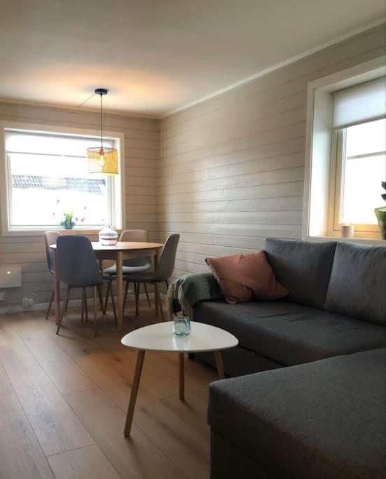 Koselig Leilighet I Tromsø Exteriör bild